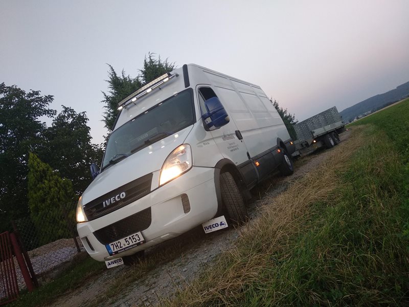 Iveco-Daily-(4).jpg