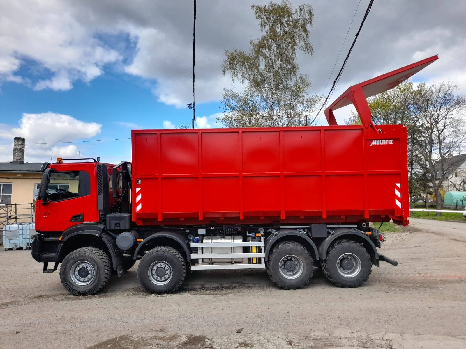 Nosič kontejnerů Traktor