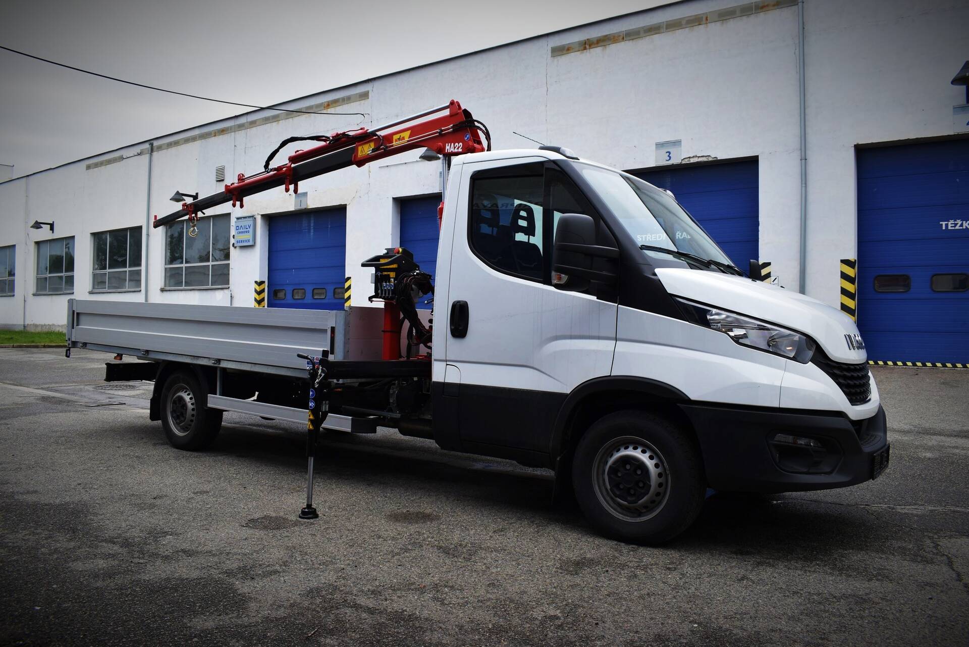 Iveco Daily s hydraulickou rukou