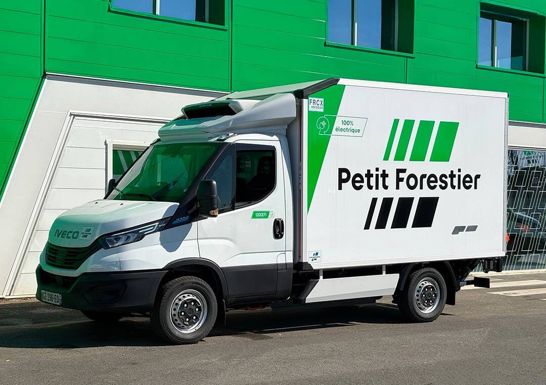 Skupina Petit Forestier nasadila téměř 300 vozidel IVECO eDaily po celé Evropě