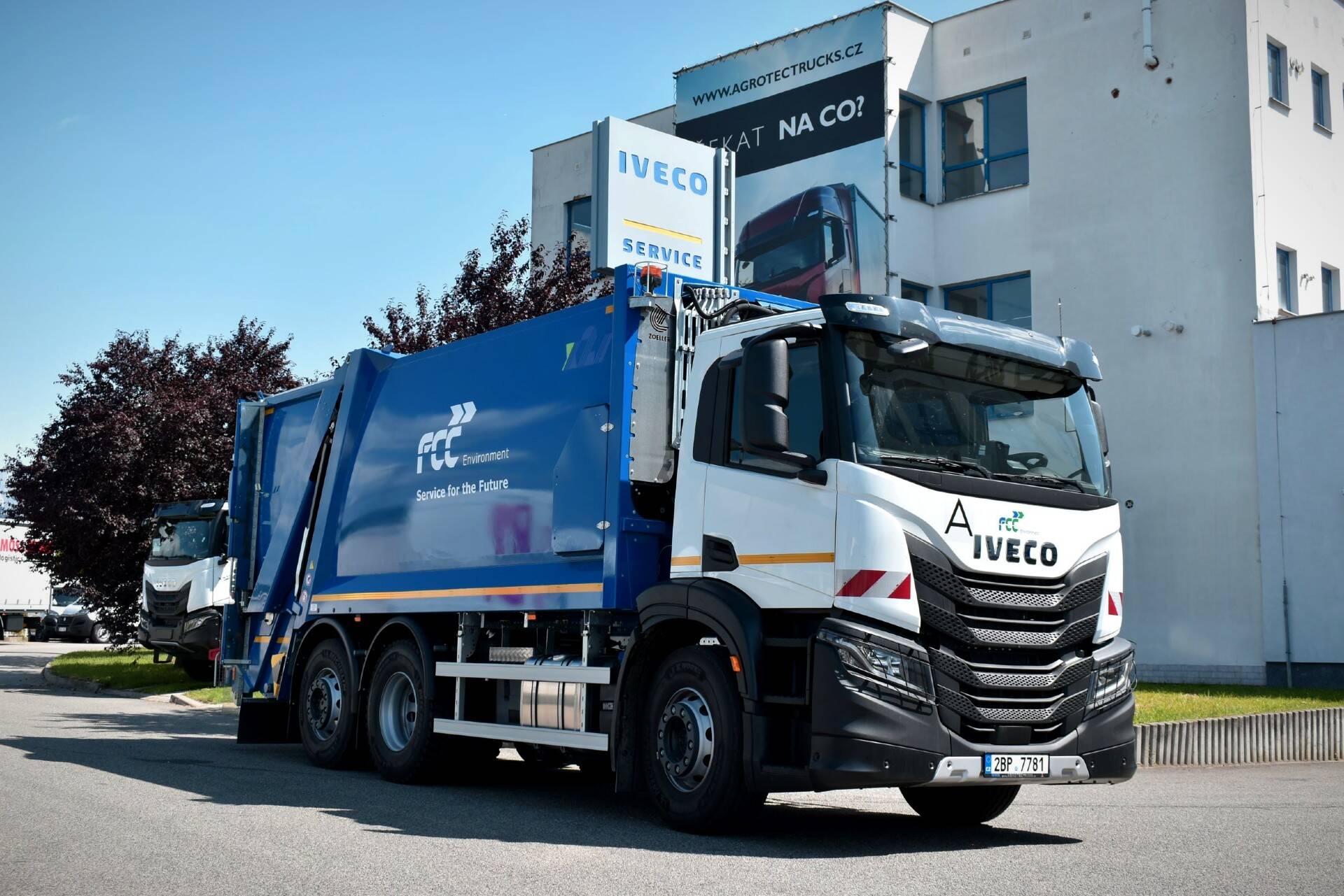 IVECO S-WAY s popelářskou nástavbou