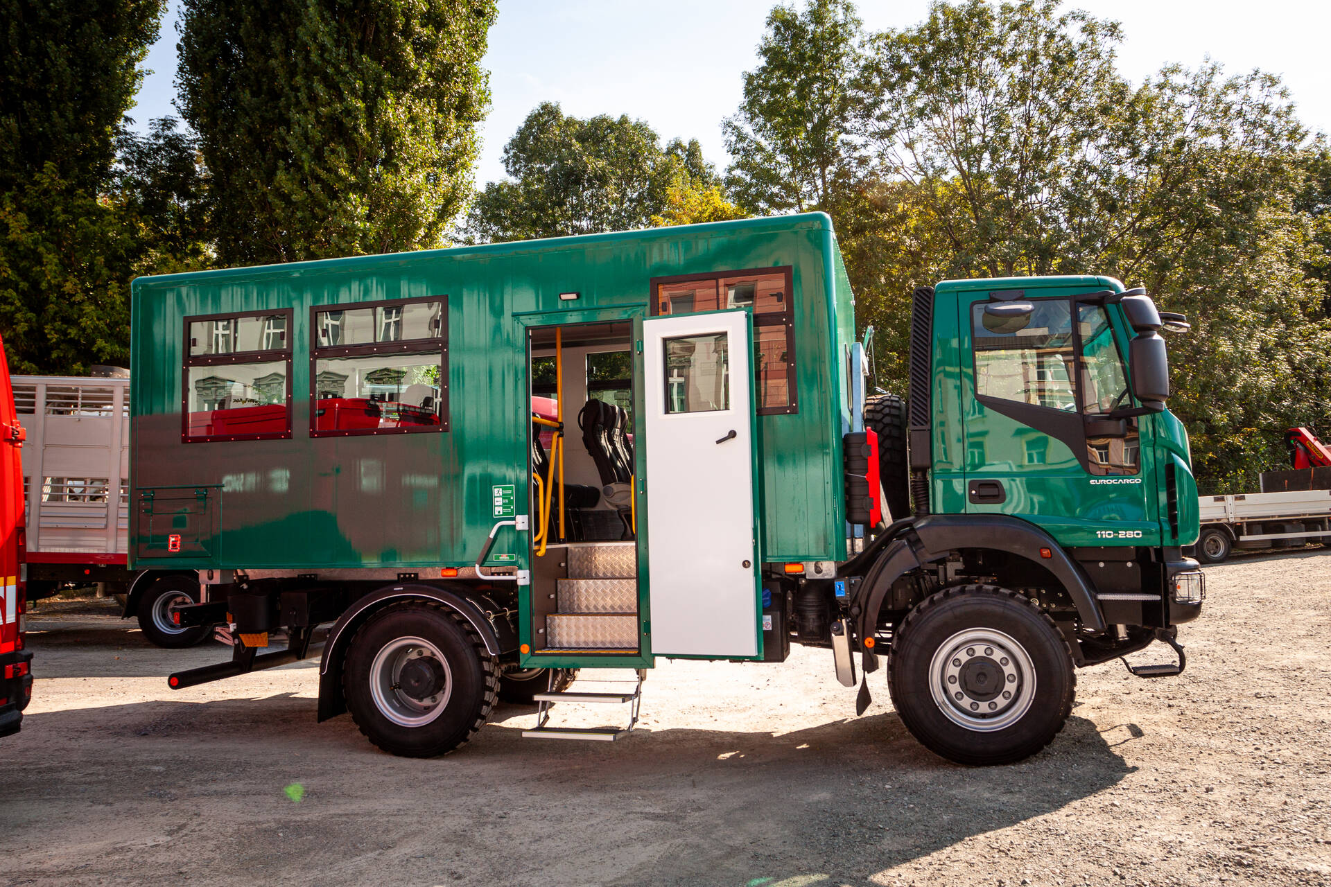 IVECO Eurocargo 4x4 s autobusovou nástavbou
