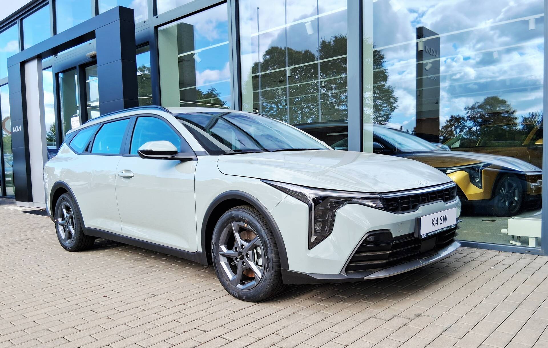 Kia K4 SW  1.0 T-GDI 85 kW