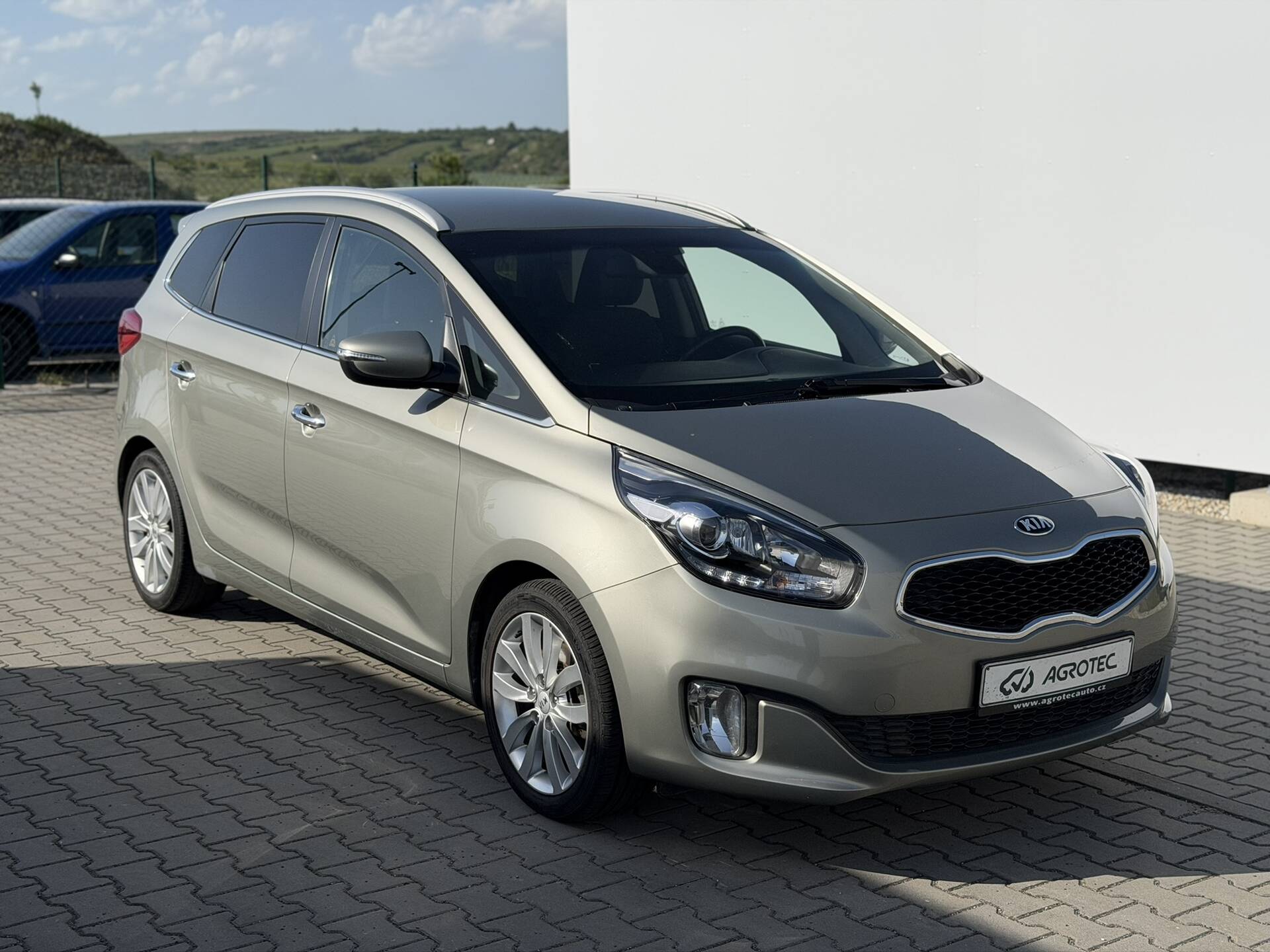 Kia Carens 1.7 CRDi 100 kW Exclusive