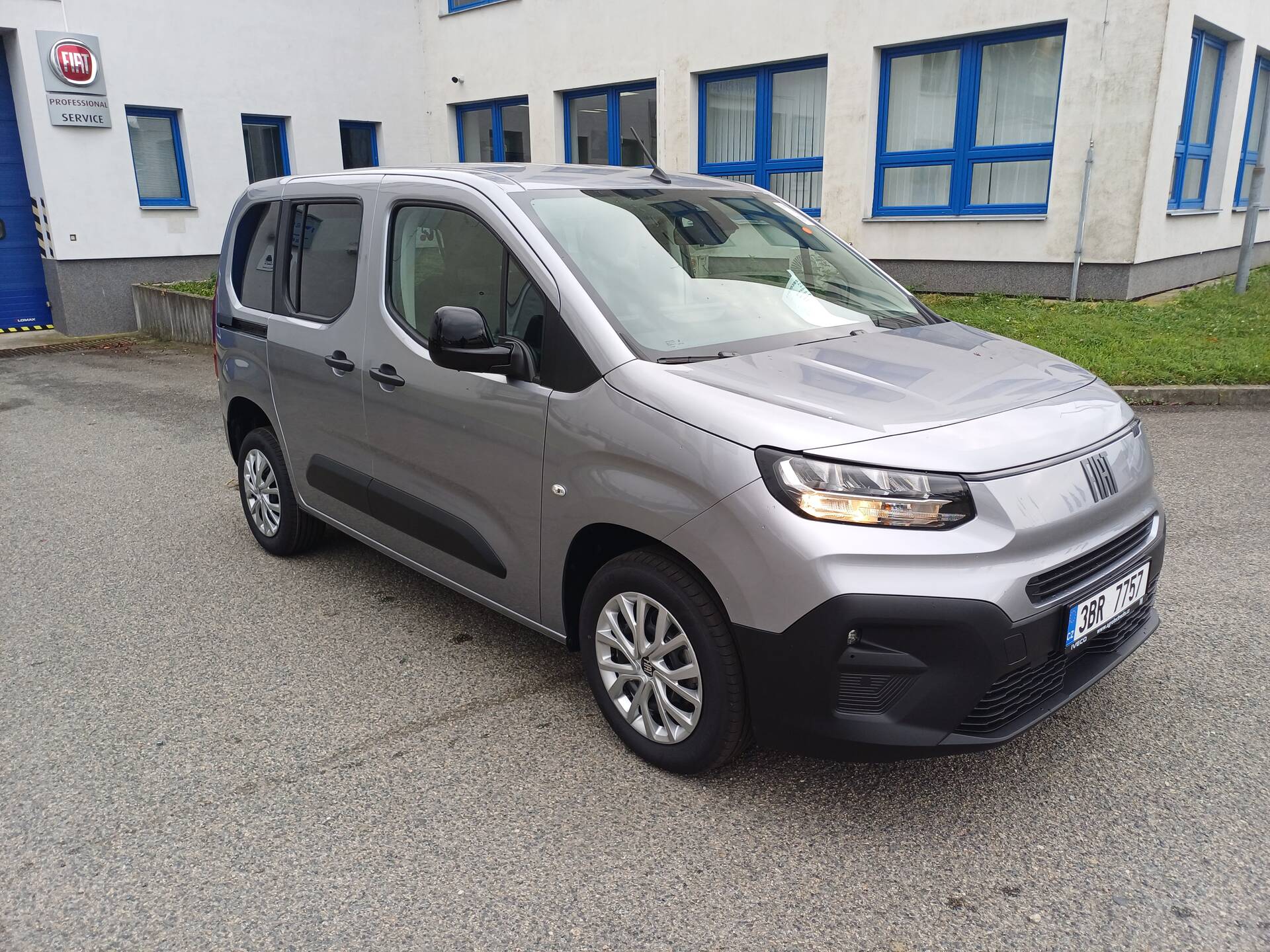 Fiat Dobló 1.5 BlueHDI 130k 6MT kombi N1 L1