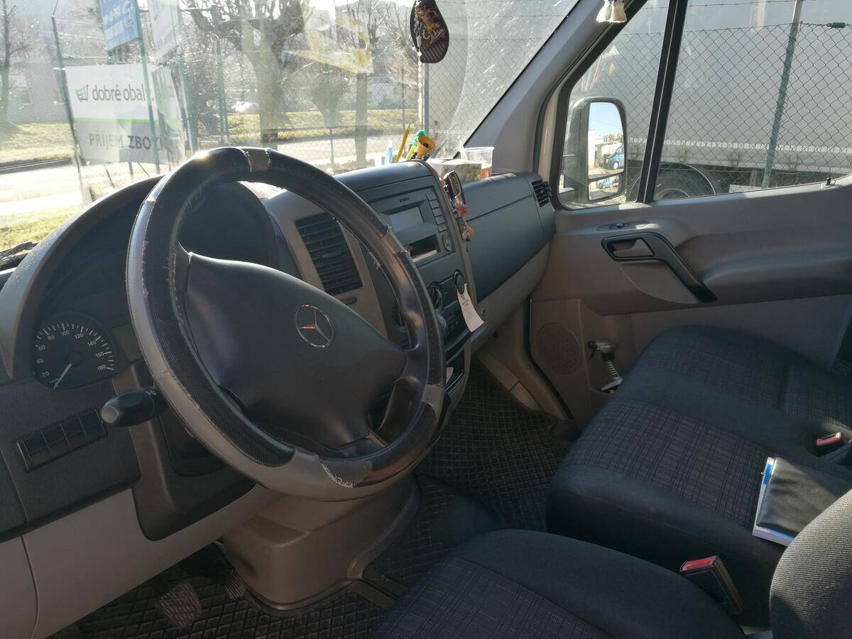 Mercedes-Benz Sprinter 516 CDI,
