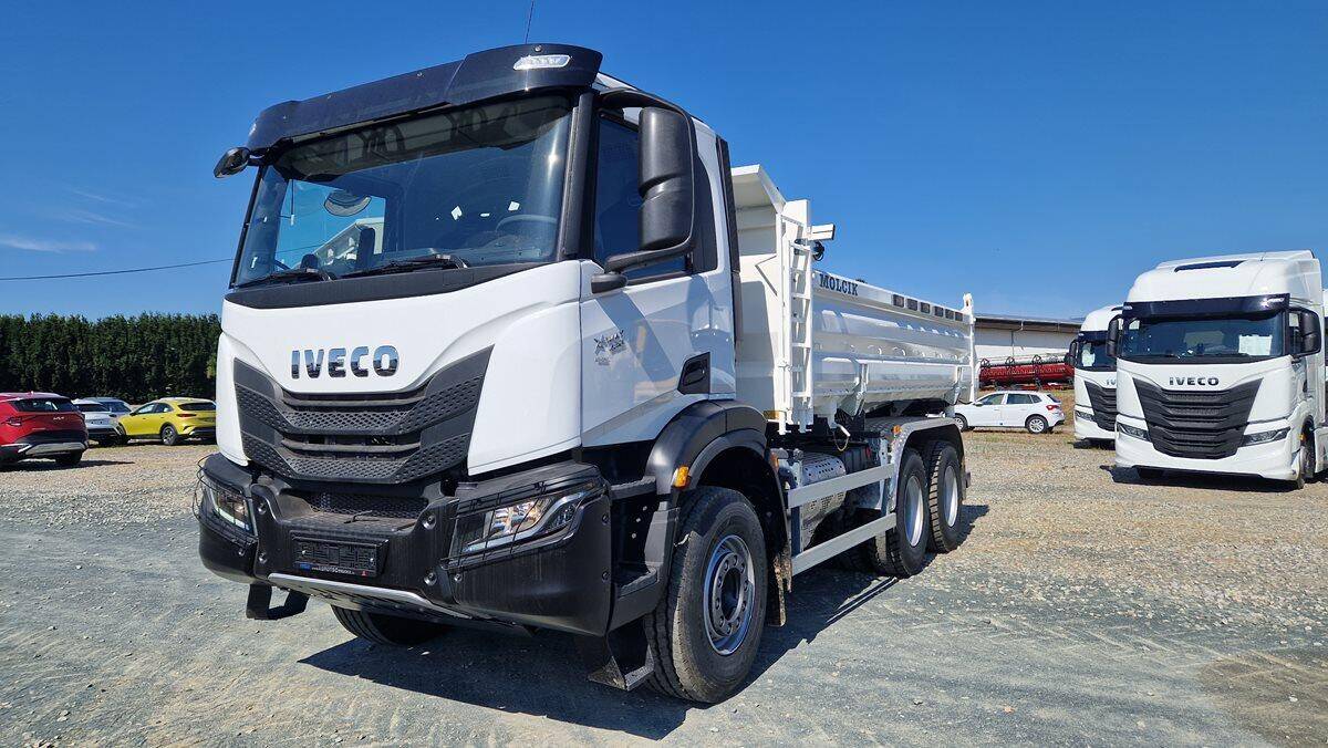 Iveco Stralis X-Way  AD300X45 6x4 S3