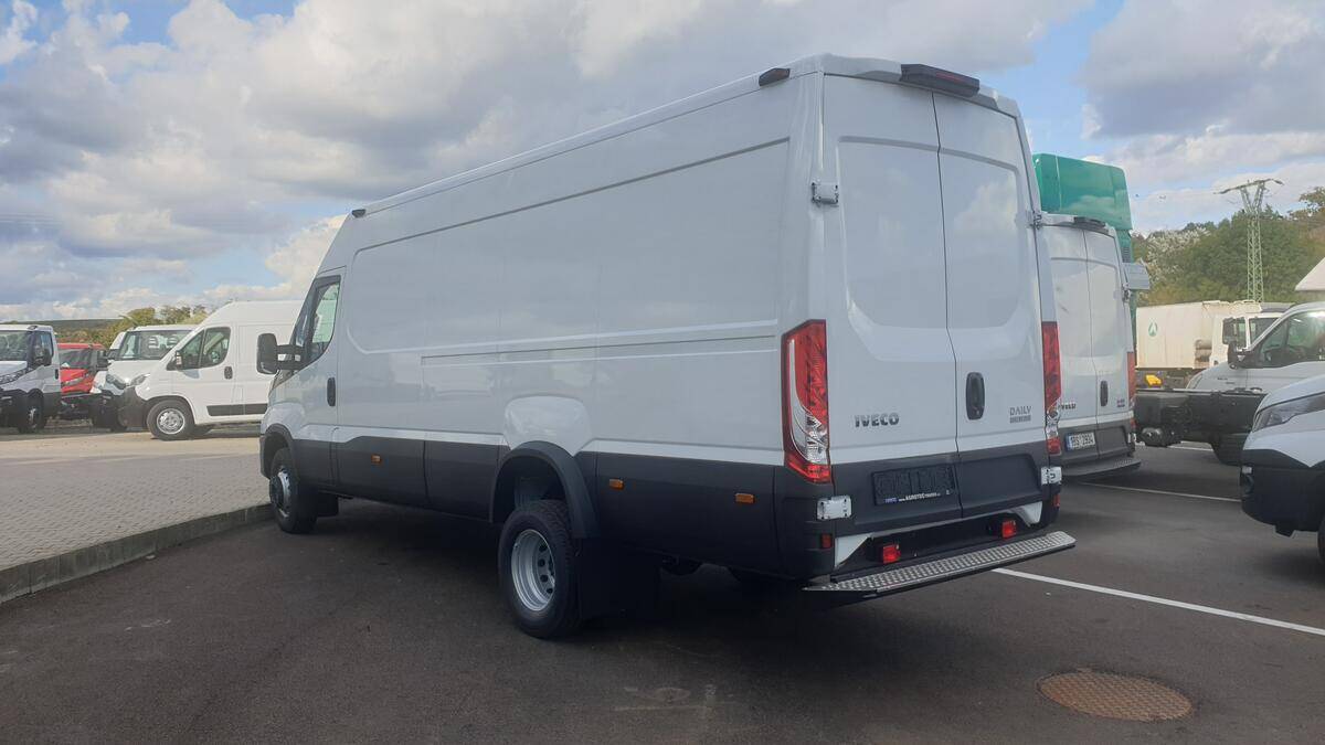 Iveco Daily  70C18 van automat