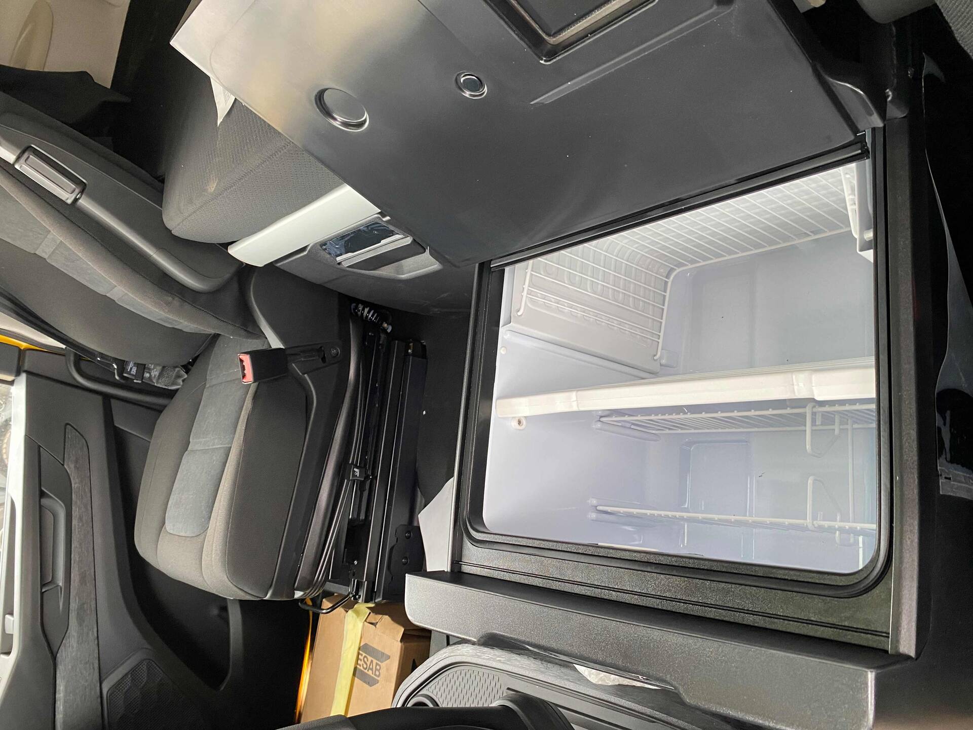 product-gallery-image