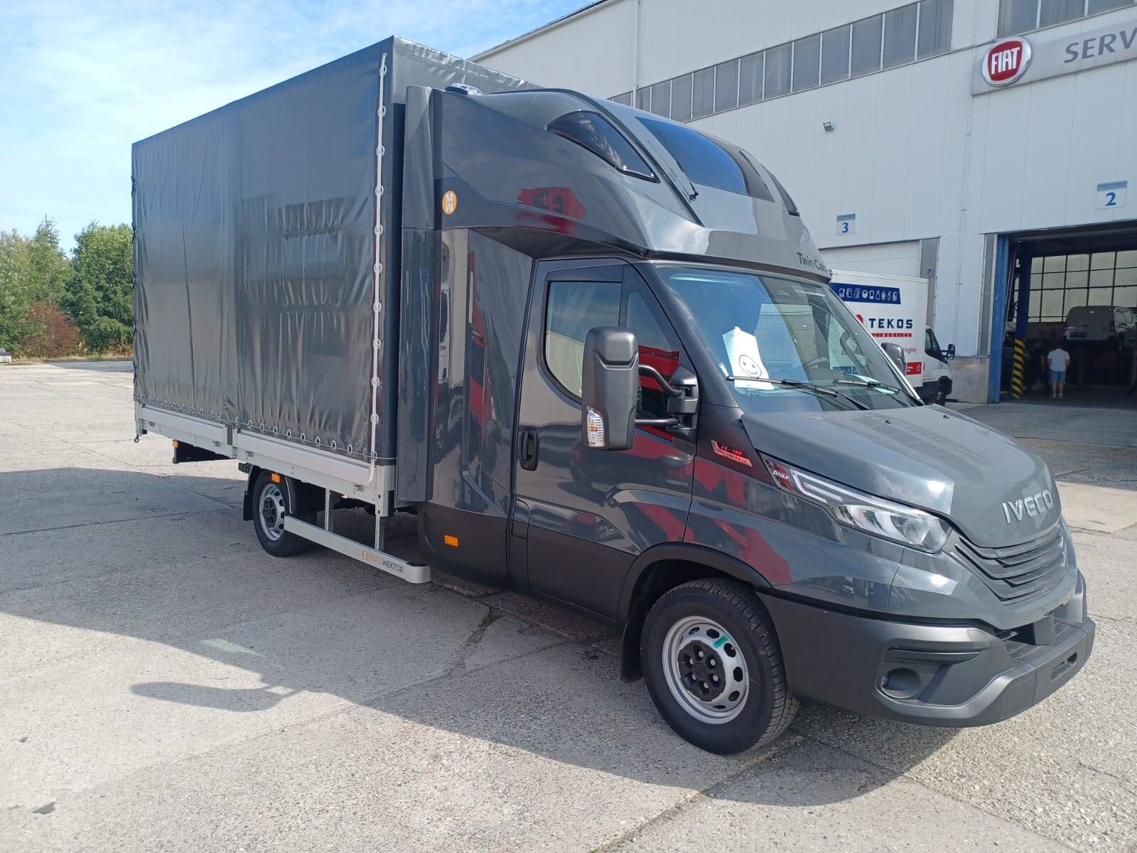 Iveco Daily 35S18HA8, automat, 8pal