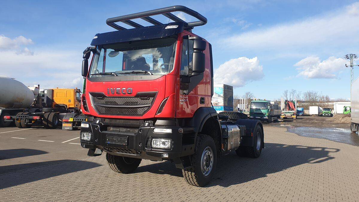 Iveco Trakker  Traktor AD400T45 4x4 