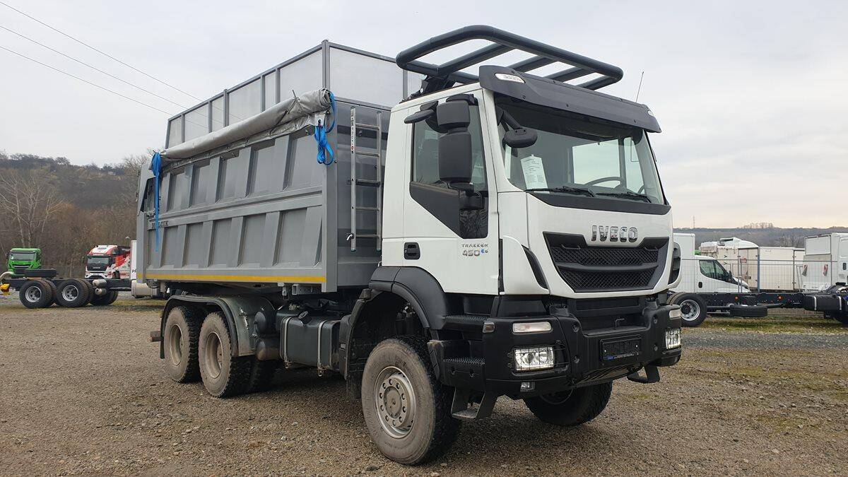 Iveco Trakker  - Traktor 260T45W