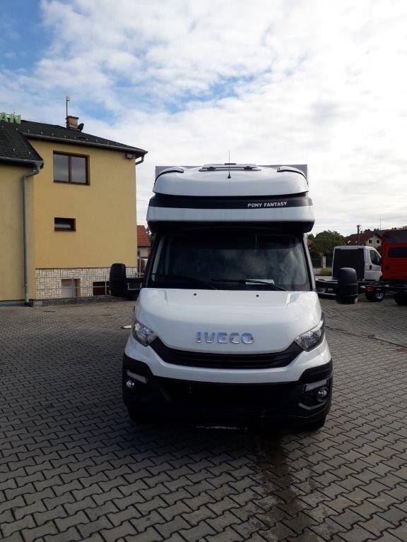 Iveco Daily  35S18 valník,plachta