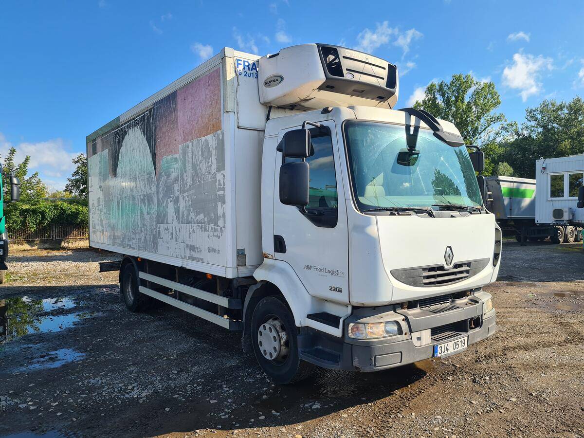 Renault Midlum 220.14 IZO