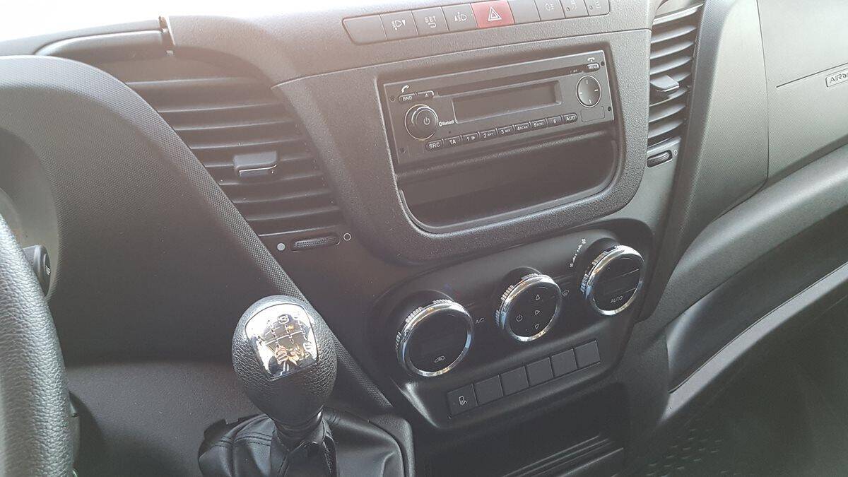 Iveco Daily 35S15V rezervace