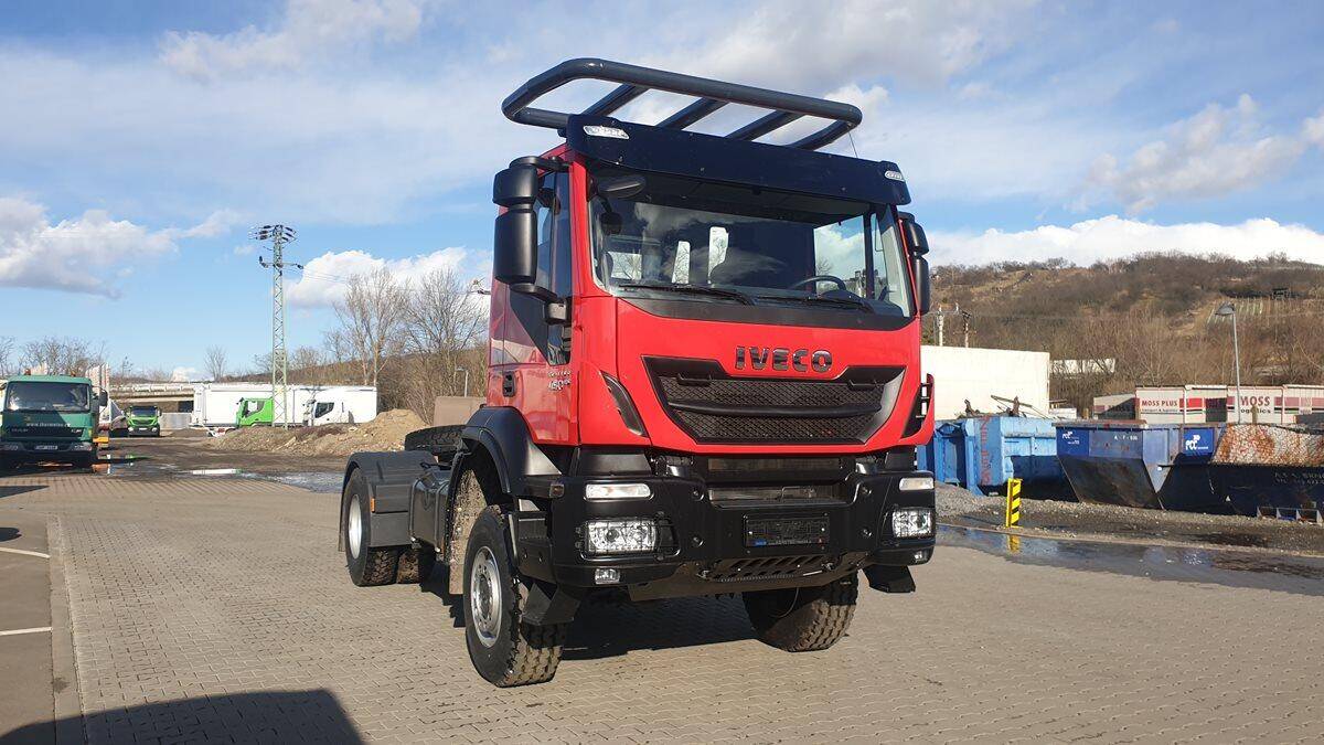 Iveco Trakker  Traktor AD400T45 4x4 