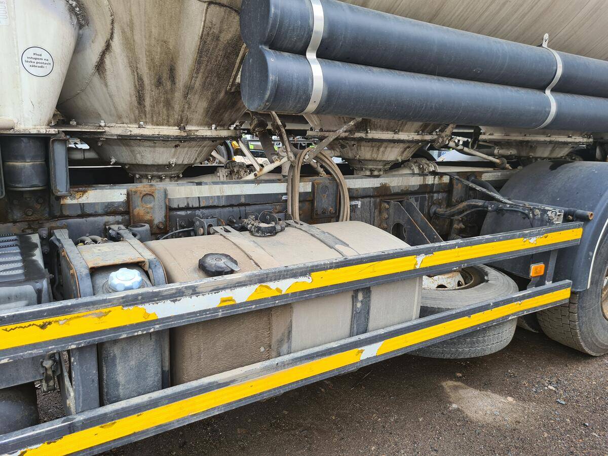 Volvo FM 13 40062R silo, reservace