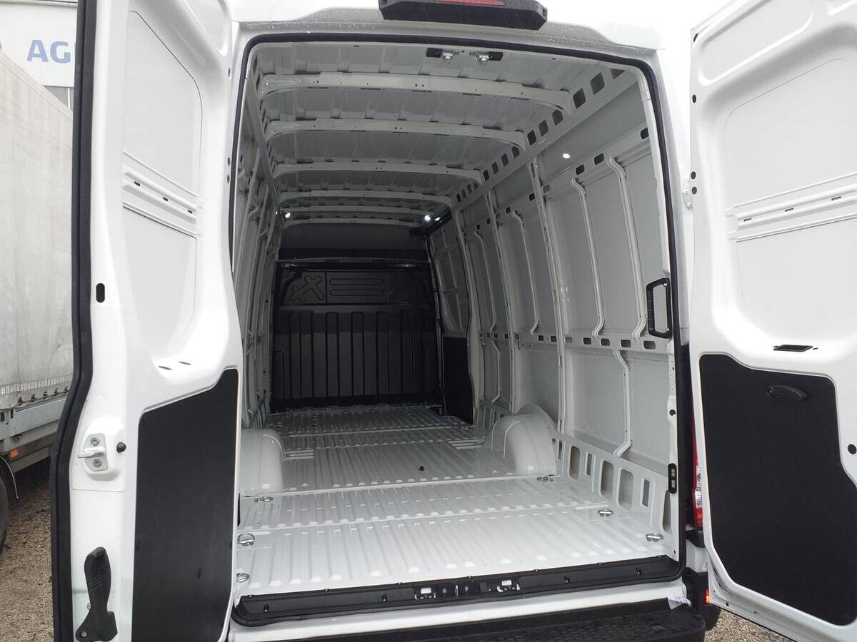 Iveco Daily  35S18 MAXI automat