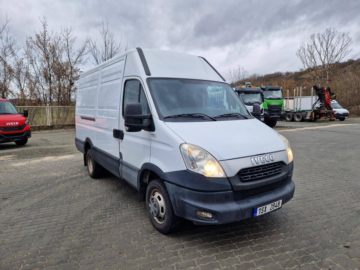 Iveco Daily 35C15 3,0 12m3