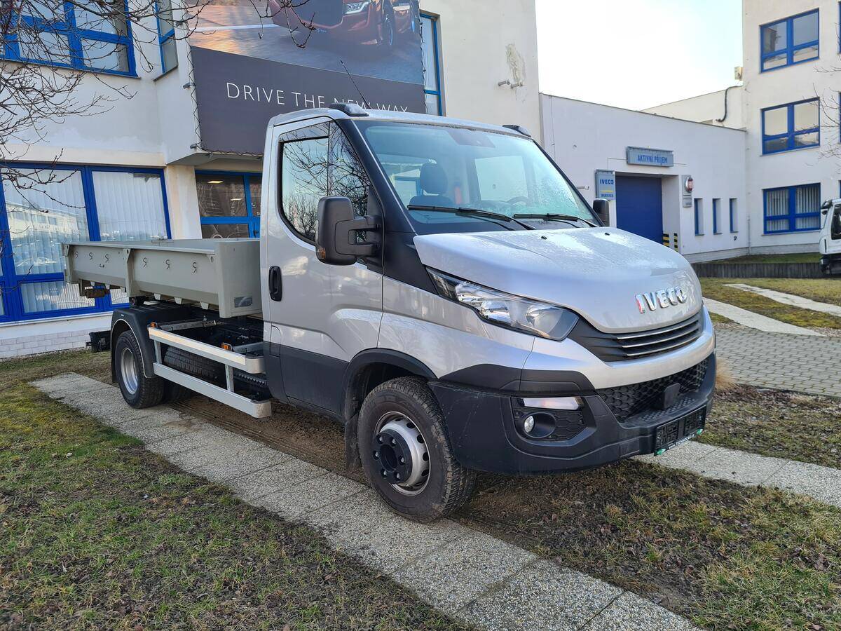 Iveco Daily  70C18 natahovák