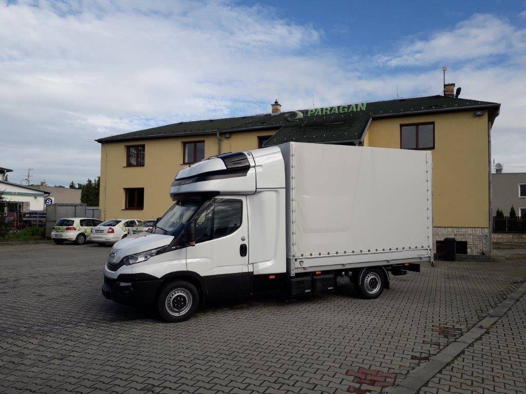 Iveco Daily  35S18 valník,plachta