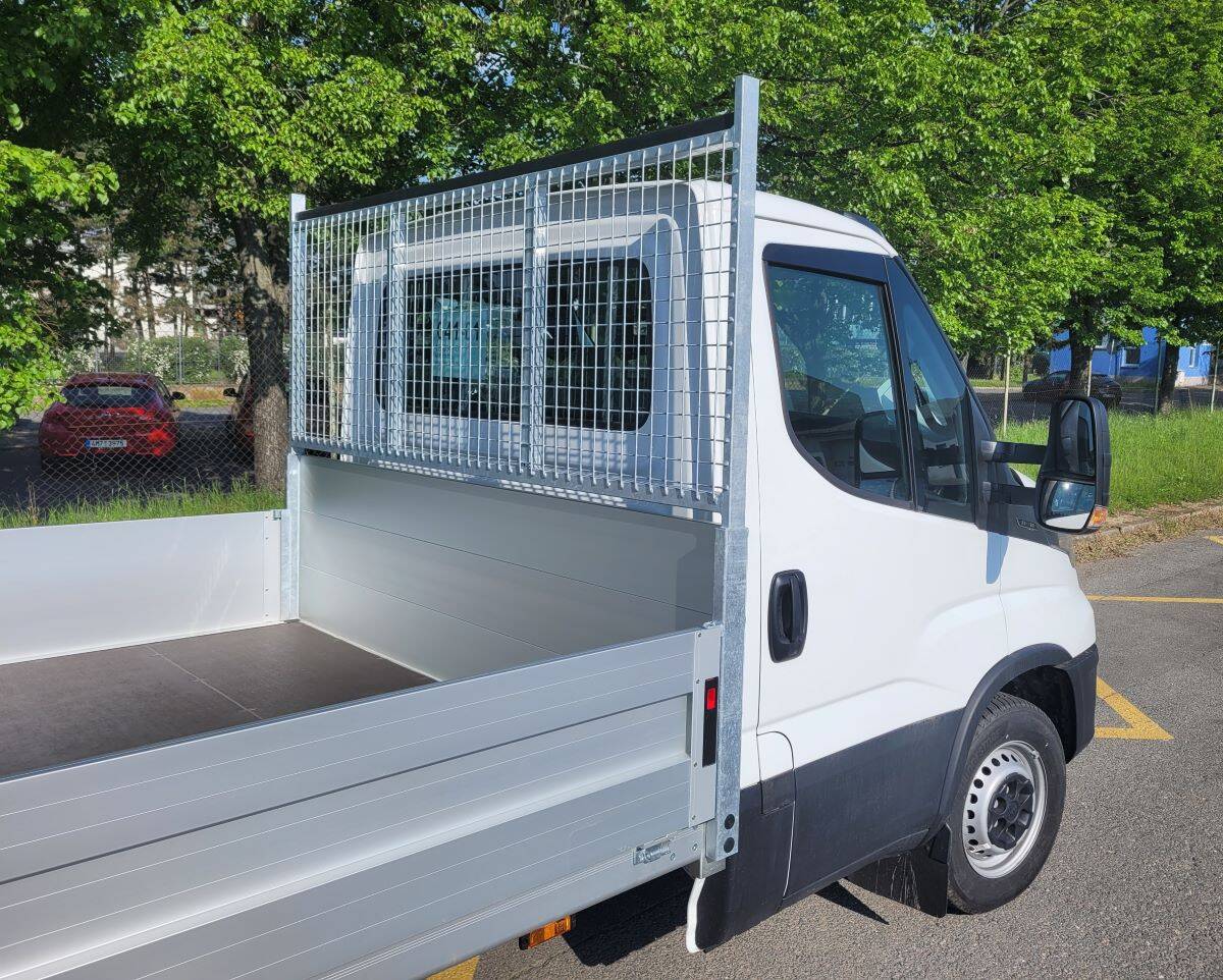 Iveco Daily 35S16, valník, klima