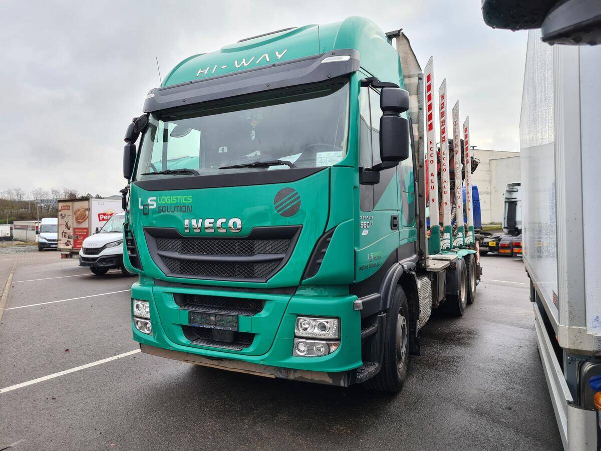 Iveco Stralis AS260S56 6x4 s HR lesák