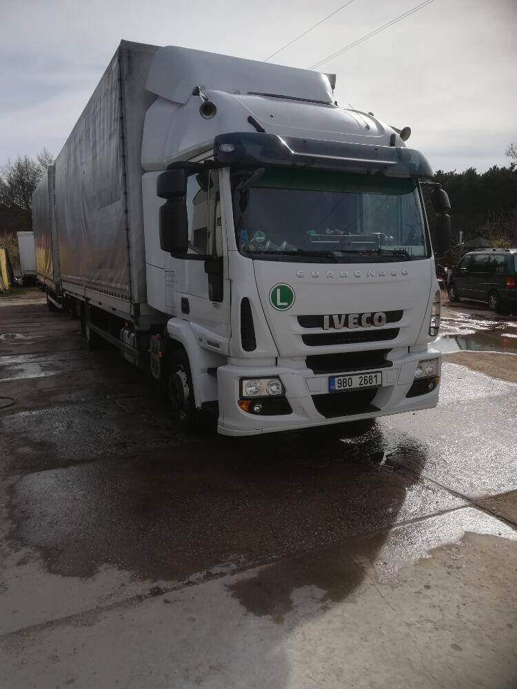 Iveco Eurocargo 120E28+vlek 10t plachta