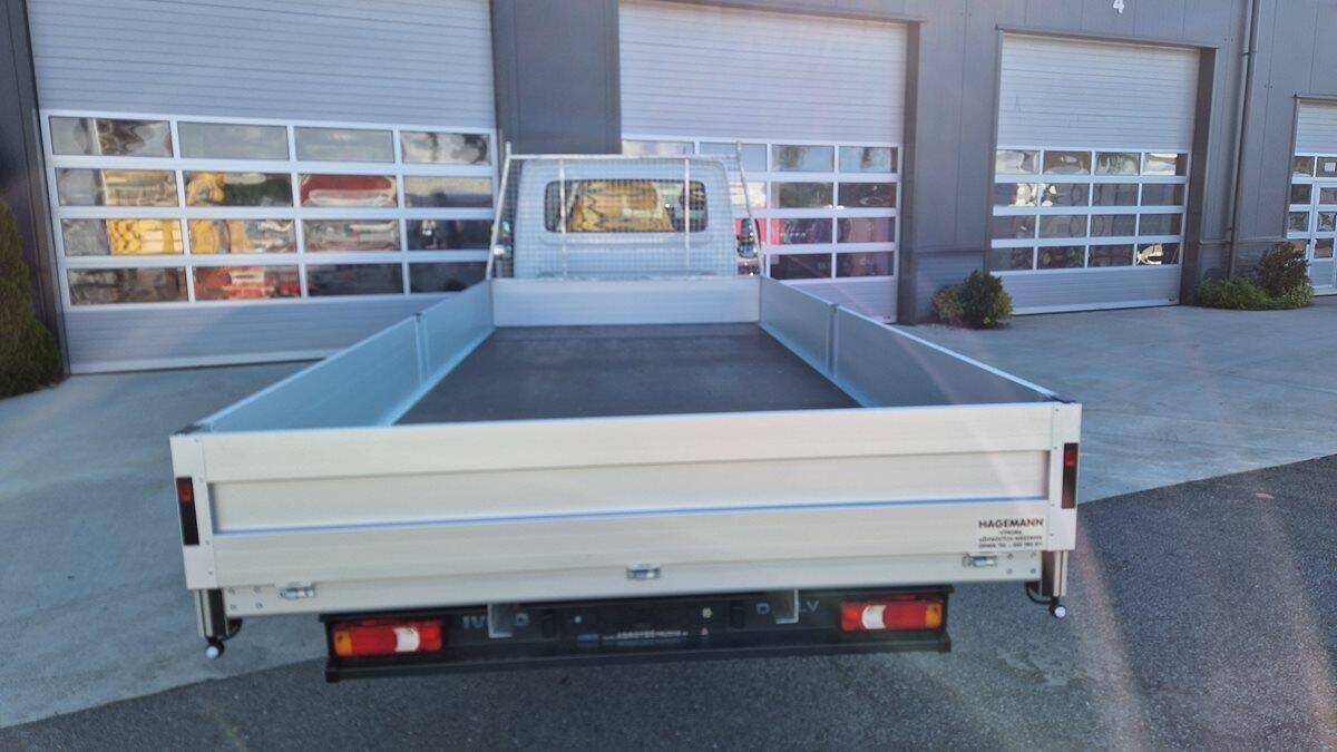 Iveco Daily  50C18 valník do 3,5t skladem