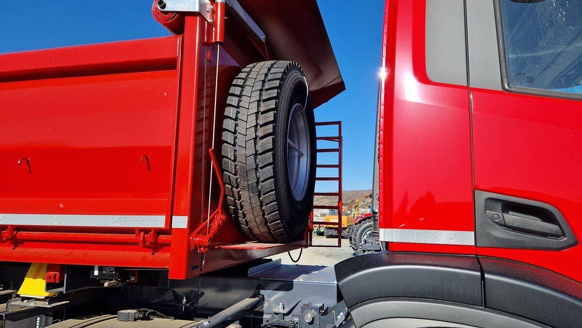 Iveco Stralis X-Way  AD300X45 6x4 S3