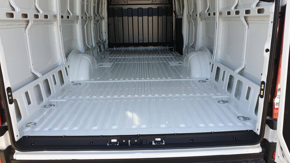 Iveco Daily  35S18V klima, tempomat