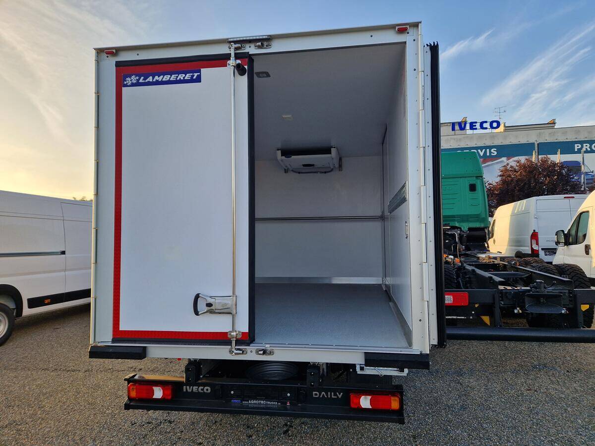 Iveco Daily  50C18 do 3,5t mražák skladem