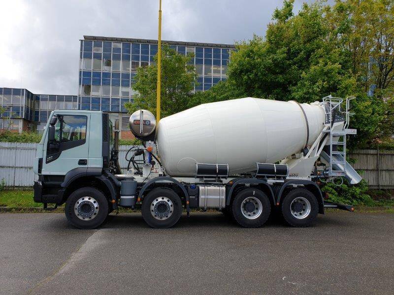 Iveco Stralis X-Way  AD 340X42 Z HR OFF 8x4