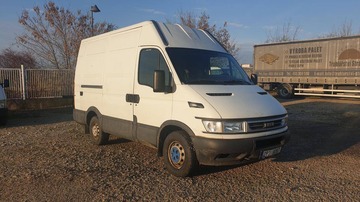 Iveco Daily 35S12 rezervace