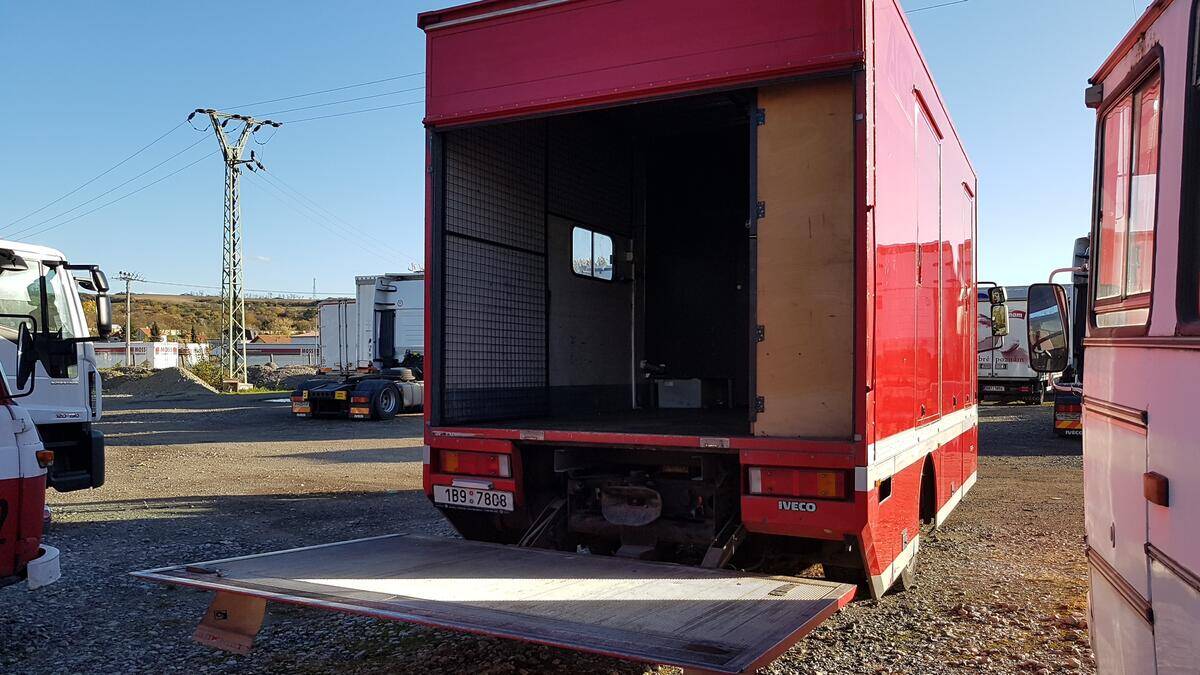 Iveco Eurocargo ML120E18 autoškola