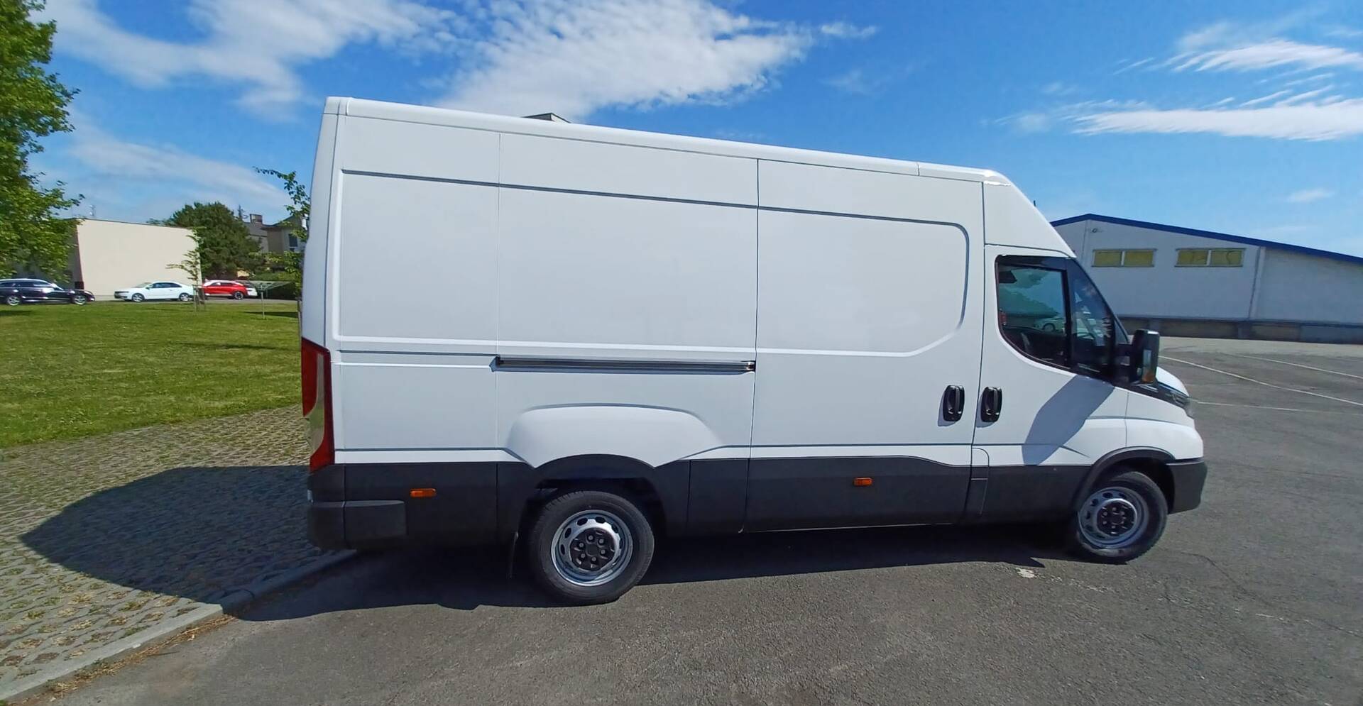 Iveco Daily 35S16 V 12m3, automat