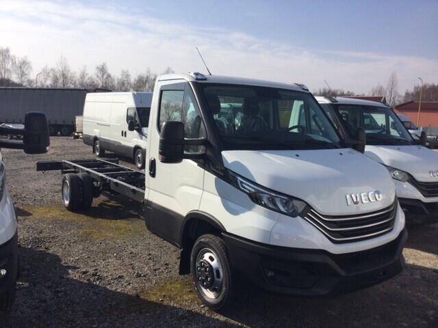 Iveco Daily  50C21 do 3,5t, tažné, klima