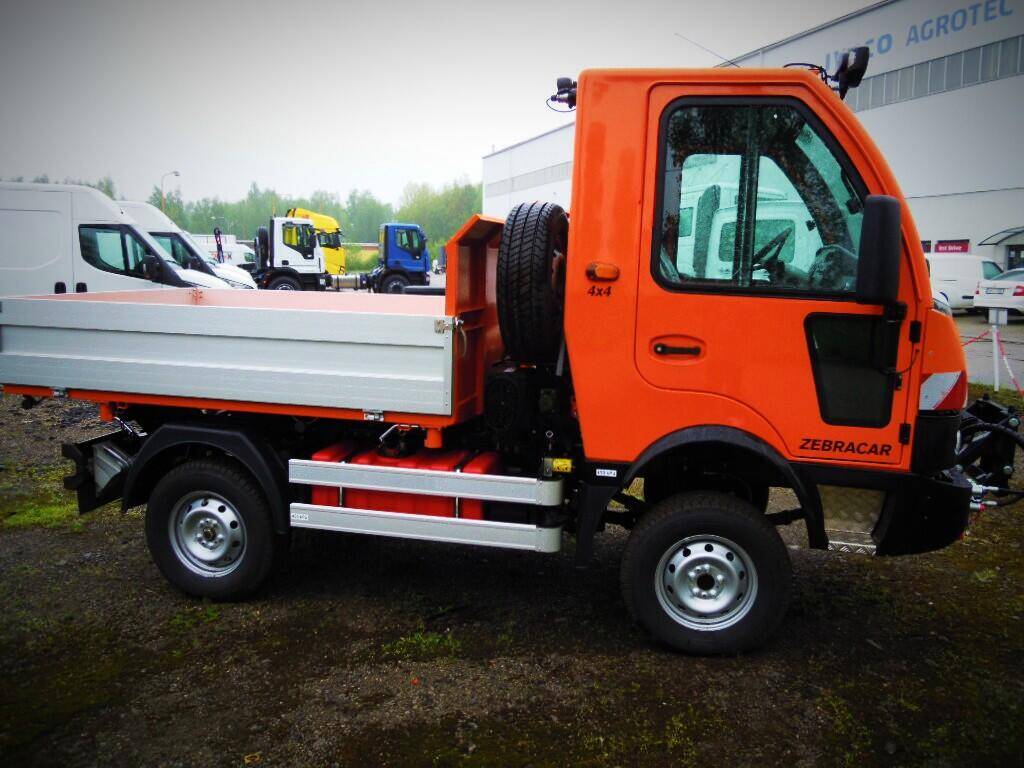 ZEBRA Dlouhá Zebra L sklápěč 4x4