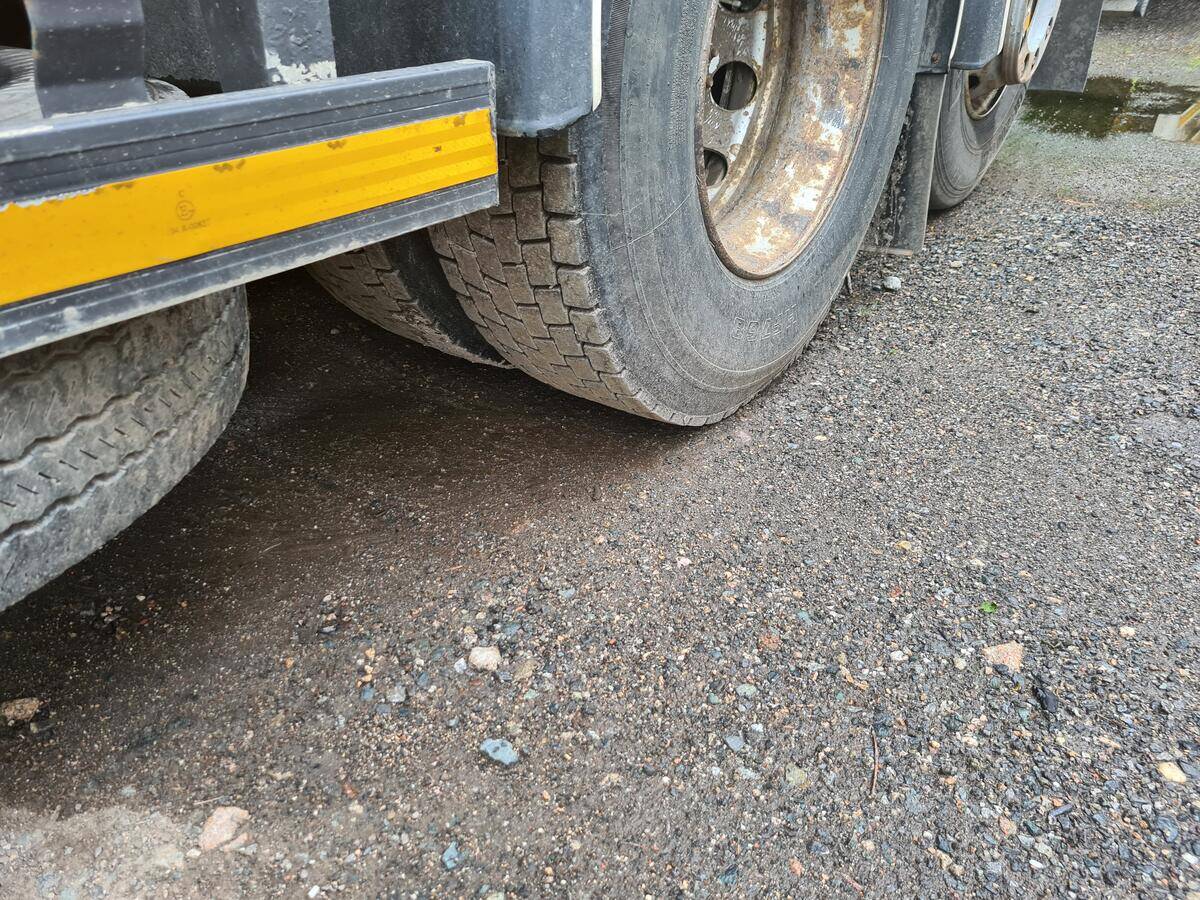 Volvo FM 13 40062R silo, reservace