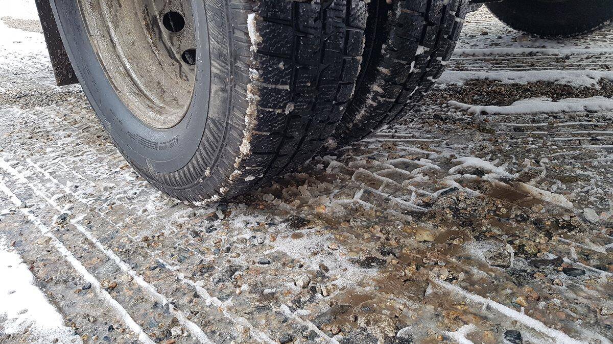 Iveco Daily 70C21 plachta