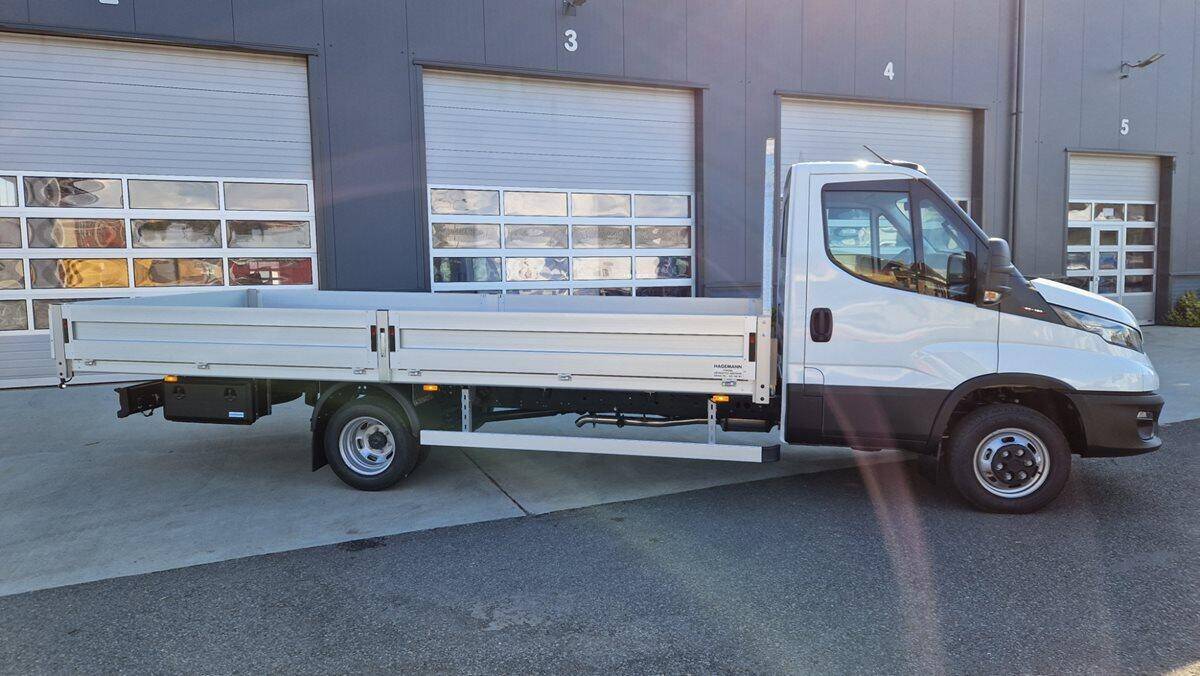 Iveco Daily  50C18 valník do 3,5t skladem