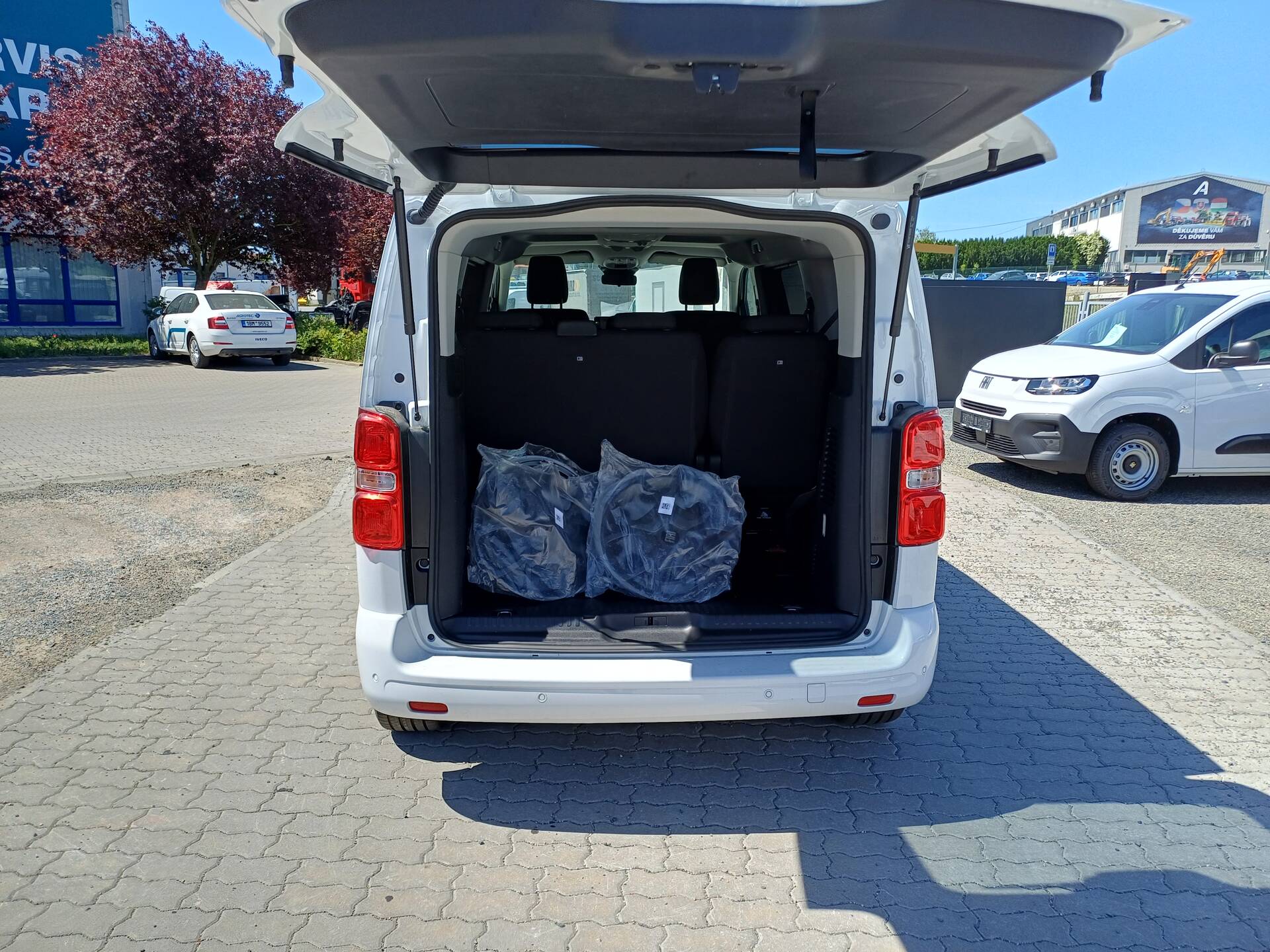 Fiat Scudo Ulysse Icon 2.2 MTJ 180k 8AT L2