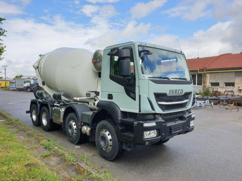 Iveco Stralis X-Way  AD 340X42 Z HR OFF 8x4