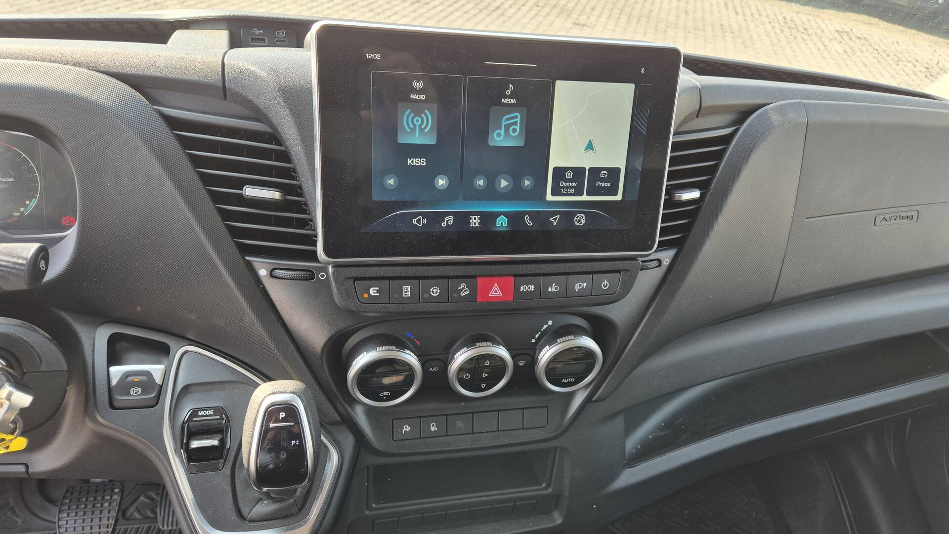 product-gallery-image