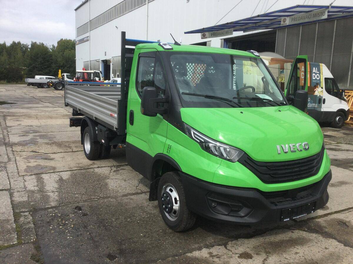 Iveco Daily  50C18HZ do 3.5t – sklopka S3