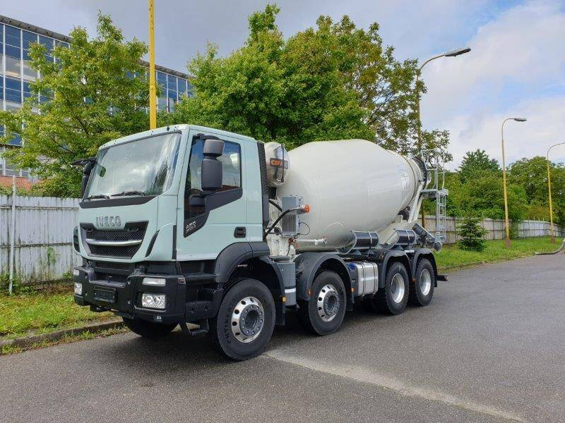 Iveco Stralis X-Way  AD 340X42 Z HR OFF 8x4