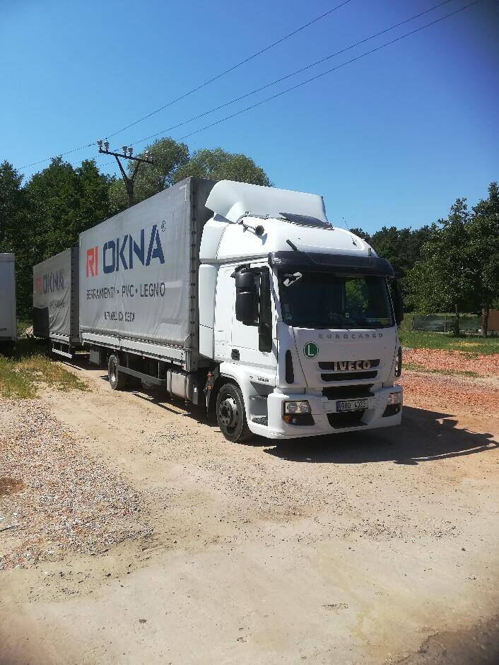 Iveco Eurocargo 120E25+SVAN plachta