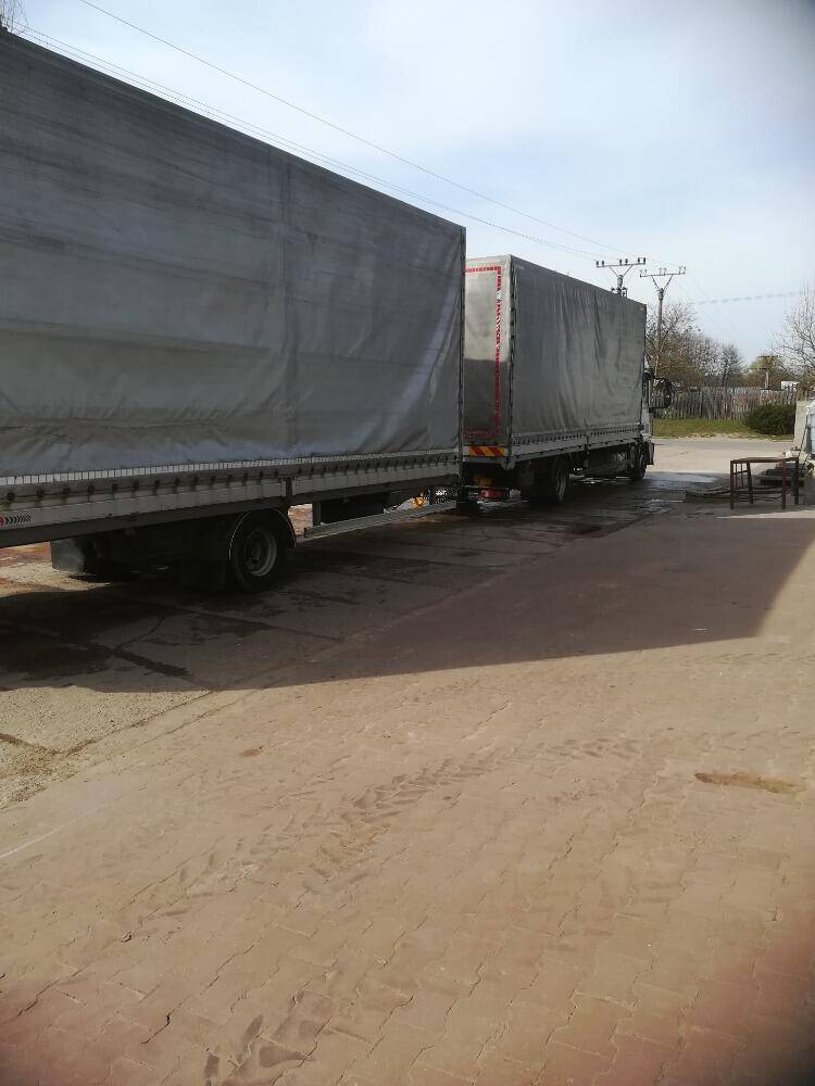 Iveco Eurocargo 120E28+vlek 10t plachta