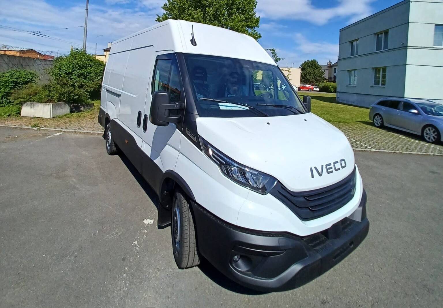 Iveco Daily 35S16 V 12m3, automat