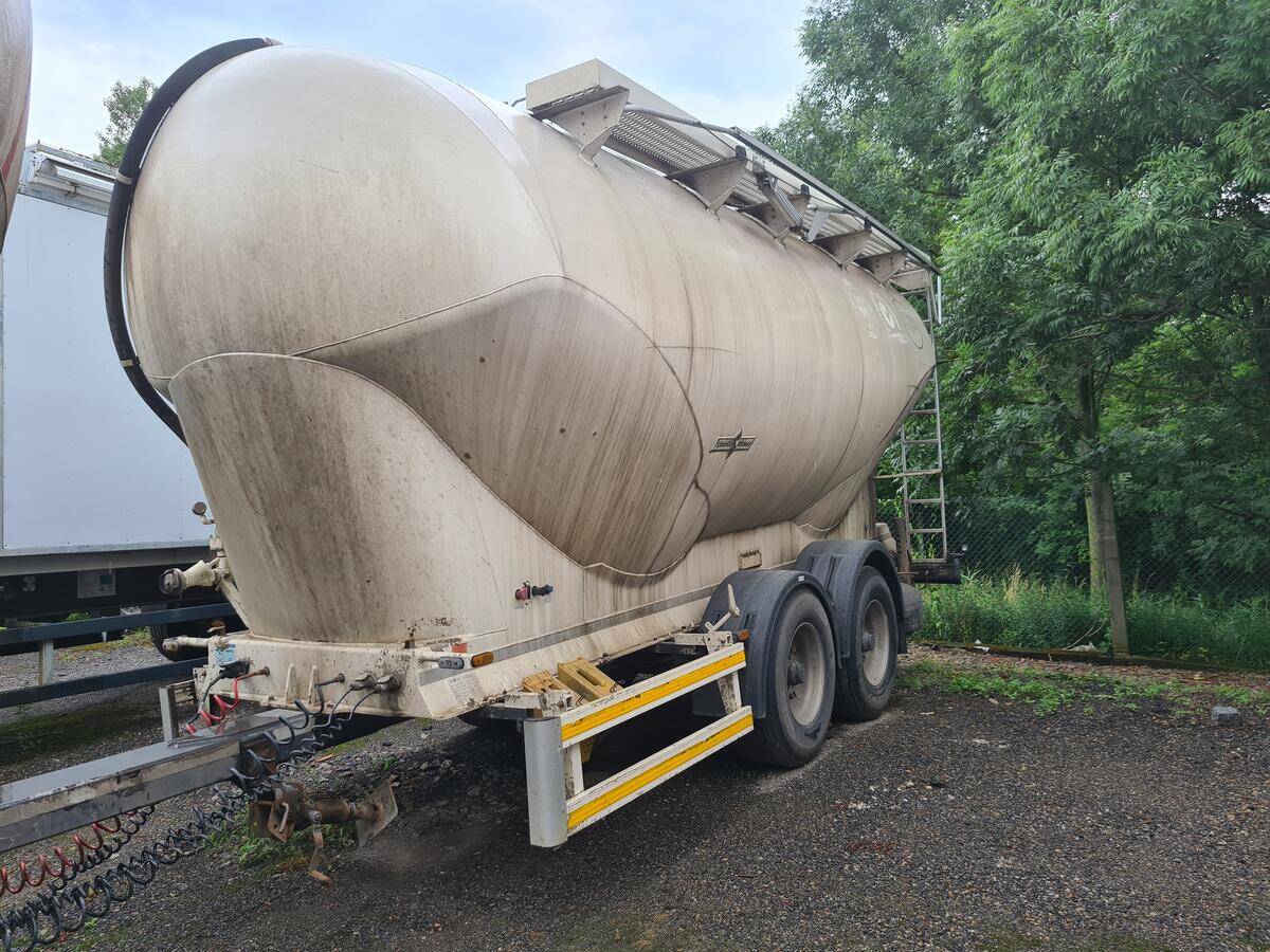 Ostatni model ostatni Spitzer ZA1830/2P silo